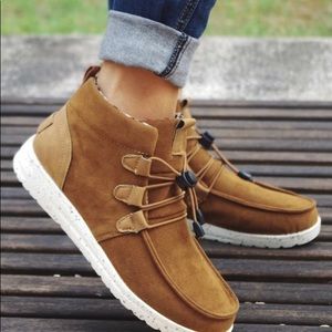 Rosy - Brown Ankle Boots